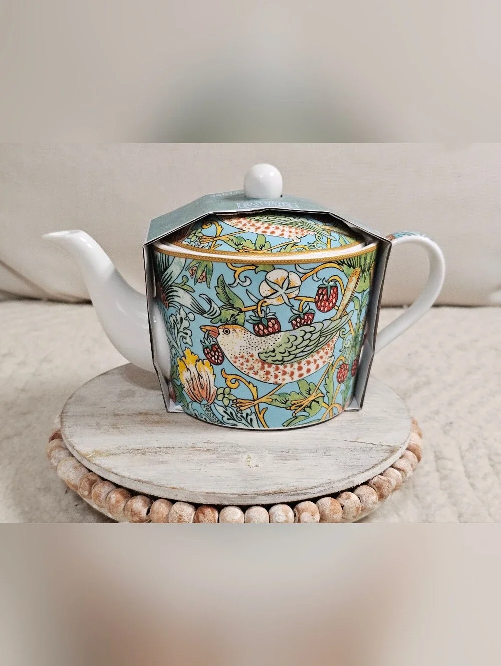 The Leonardo Collection William Morris Strawberry Thief Tea Pot Viral